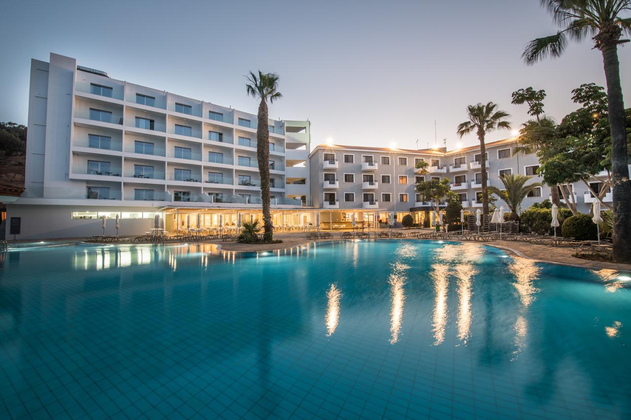 Narcissos Waterpark Resort Protaras Esterno foto