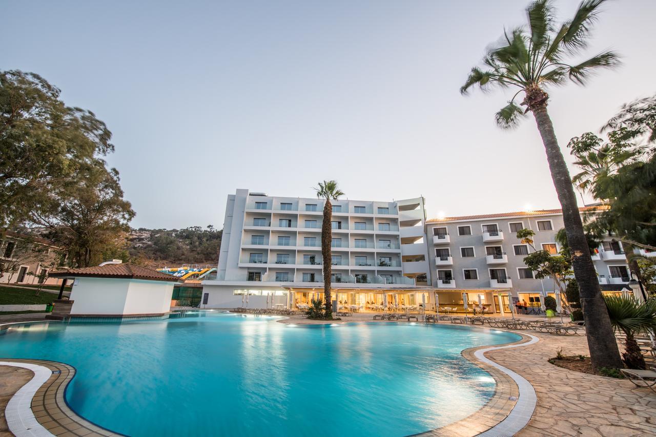 Narcissos Waterpark Resort Protaras Esterno foto