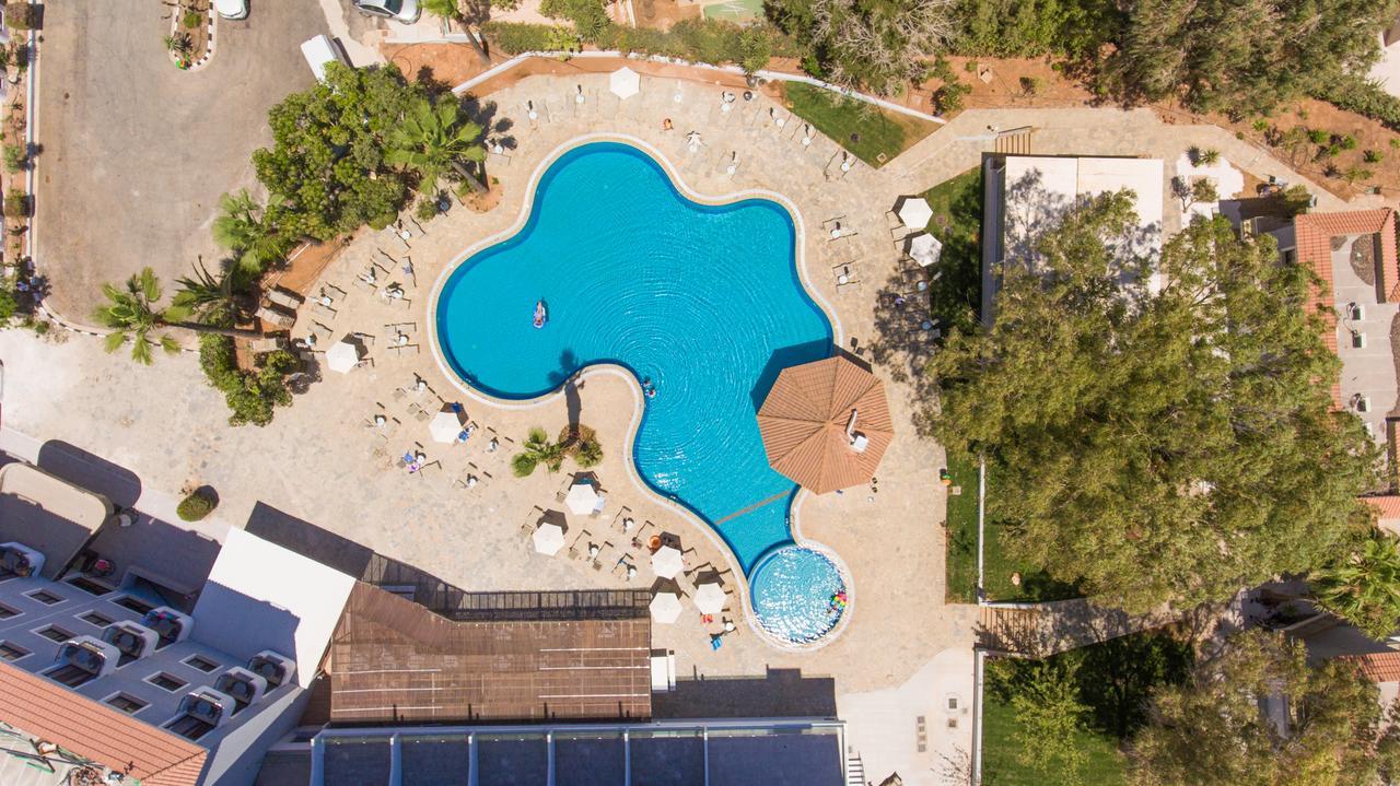 Narcissos Waterpark Resort Protaras Esterno foto