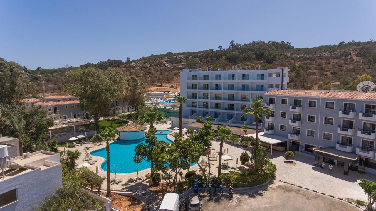 Narcissos Waterpark Resort Protaras Esterno foto