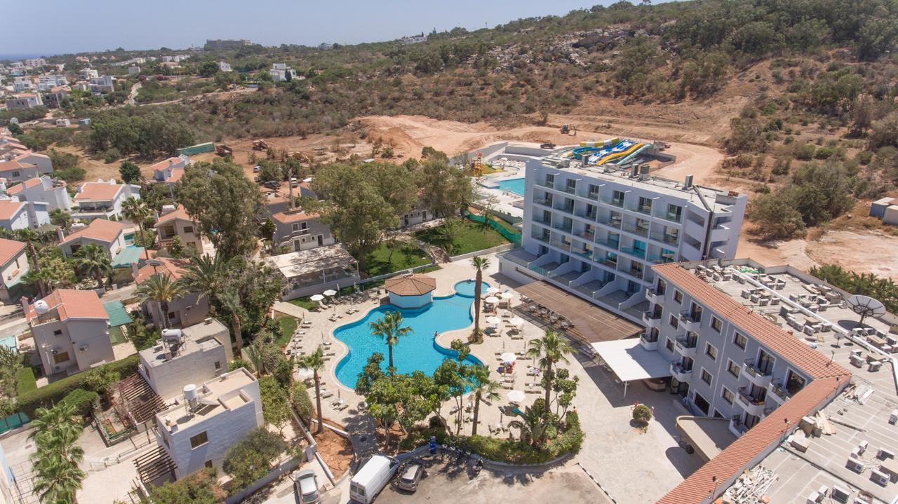 Narcissos Waterpark Resort Protaras Esterno foto