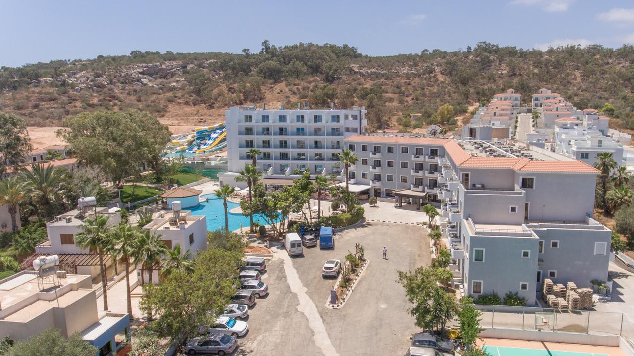 Narcissos Waterpark Resort Protaras Esterno foto